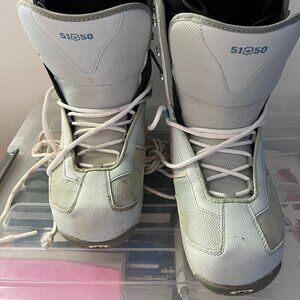 Fifty One Fifty Snowboarding Boots